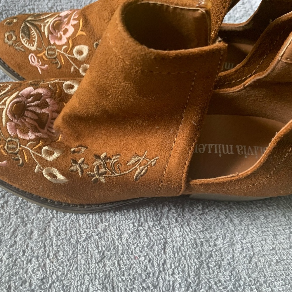 Booties - Picture 2 of 6